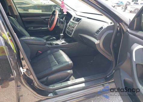 2017 Nissan Altima 2.5 Sr z USA, uszkodzony, nr VIN 1N4AL3AP8HC190235